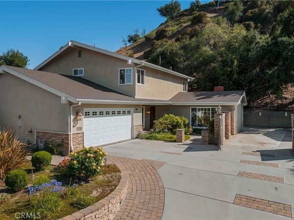 900 Chudleigh Lane, Glendale CA 91207