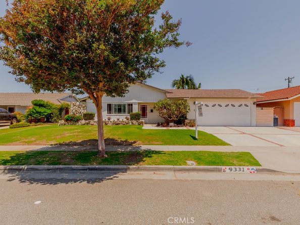 9331 La Cortinilla Avenue, Fountain Valley CA 92708
