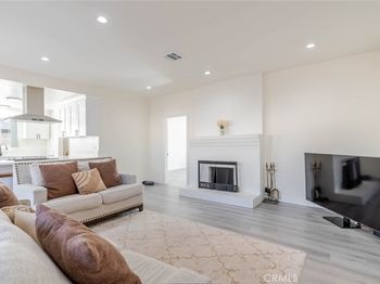 6216 Oak