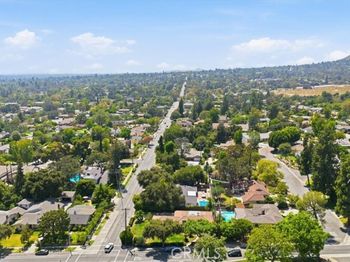 1705 N Santa Anita