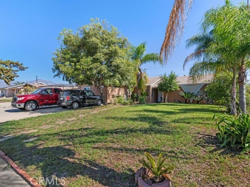 9761 Helena, Montclair CA 91763