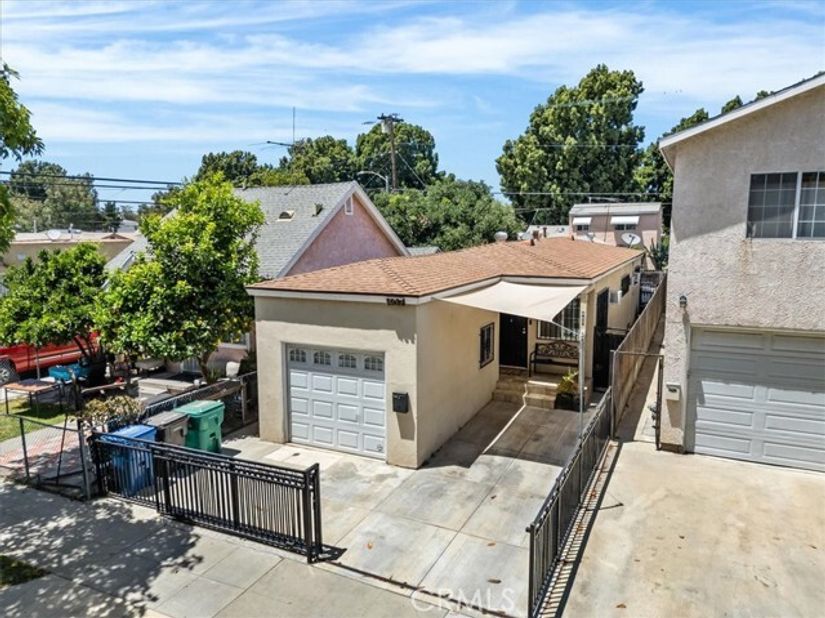 407 E Sunset, Long Beach CA 90805