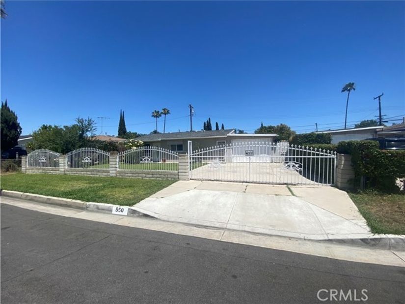 550 Whiteford, La Puente CA 91744