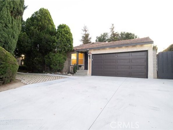 8421 Tampa Avenue, Northridge (los Angeles) CA 91324