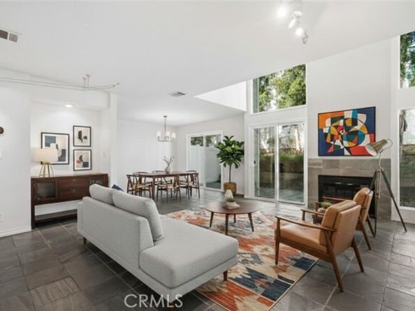 10056 Melinda Way 3, Northridge (los Angeles) CA 91325