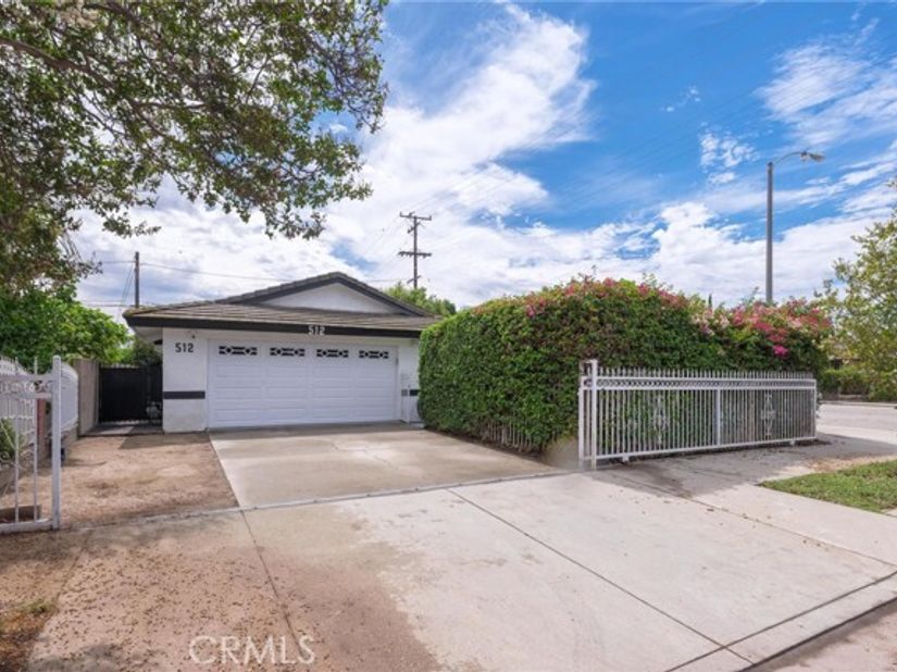 512 E 8th Street, Pomona CA 91766