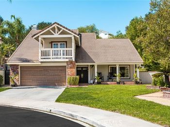 28835 Sierra Peak