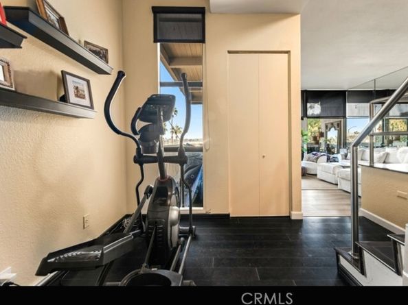 5217 Marina Pacifica KEY 20, Long Beach CA 90803