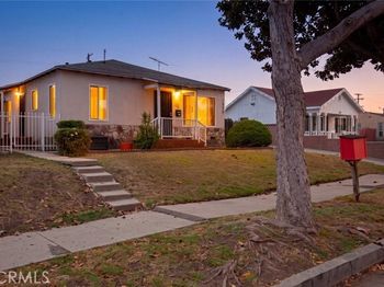 1530 W 81st Street