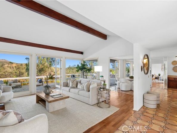10392 Mira Vista, Tustin CA 92705