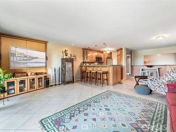 3811 E Livingston Drive