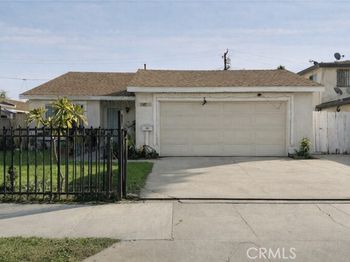 1402 Olive