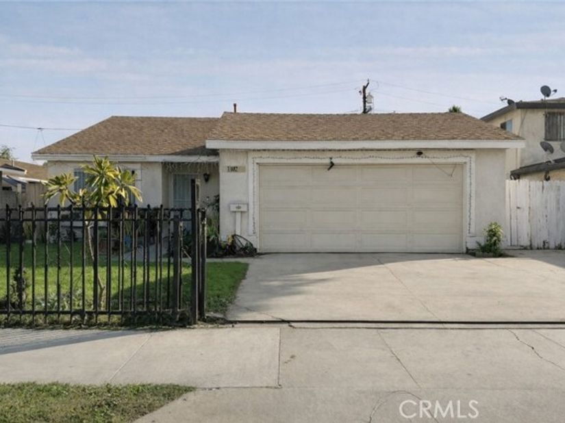 1402 Olive, Long Beach CA 90813