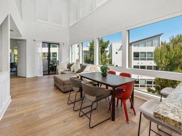 8383 Distinctive, San Diego CA 92108