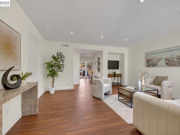 4452 Del Valle Pkwy, Pleasanton CA 94566