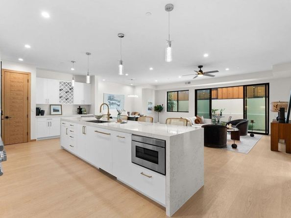 2670 Roosevelt Street, Carlsbad CA 92008