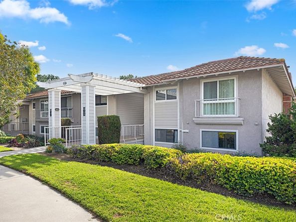 3168 Via Vista Q, Laguna Woods CA 92637