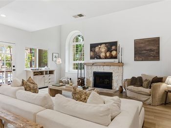 7767 Caminito Monarca