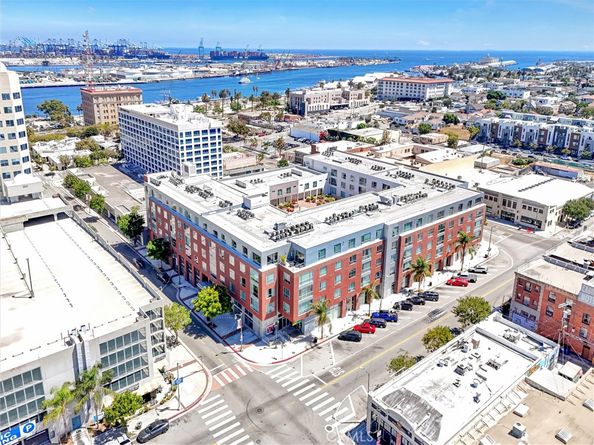 285 W 6th Street 327, San Pedro CA 90731