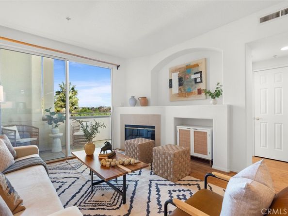 12963 Runway 416, Playa Vista CA 90094