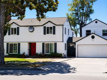 1514 E 4th