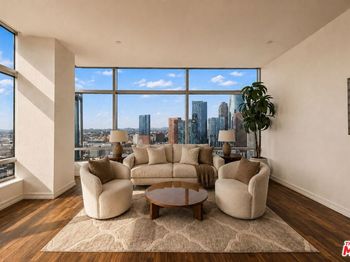 900 W Olympic Boulevard