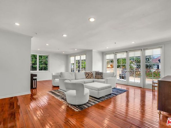 10555 ASHTON Avenue 201, Los Angeles CA 90024