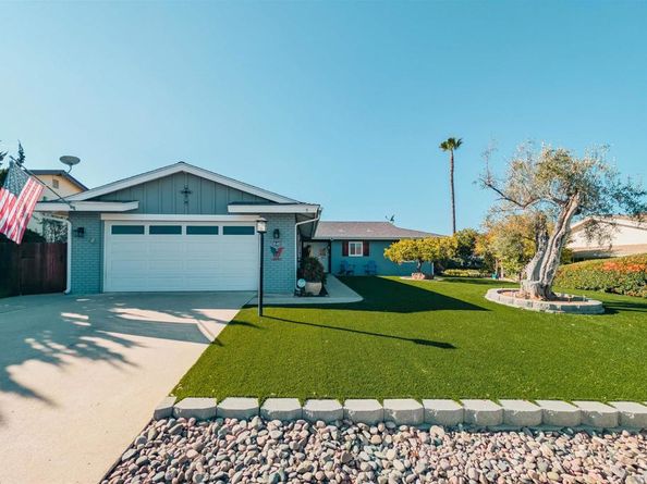 16482 Roca Dr, San Diego CA 92128