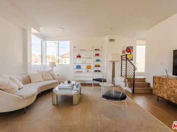 2176 Clifford Street