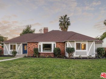 6819 Chisholm Avenue