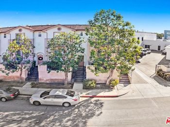 1660 Gramercy Avenue