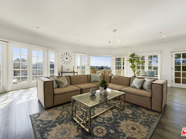 1278 S Camden Drive 202, Los Angeles CA 90035