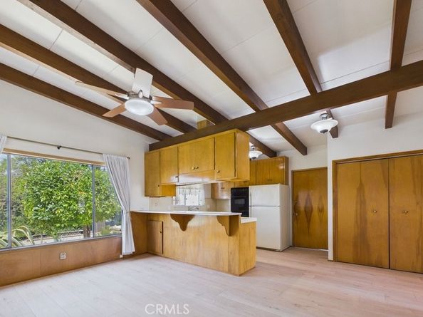 1633 Loma Crest Street, Glendale CA 91205