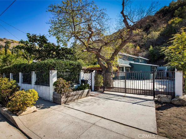 383 S Avenue 52, Highland Park CA 90042