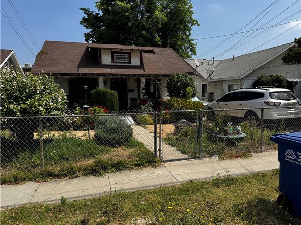 3625 Randolph Street, Huntington Park CA 90255