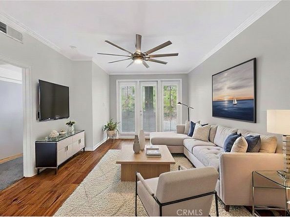 2243 Martin 107, Irvine CA 92612