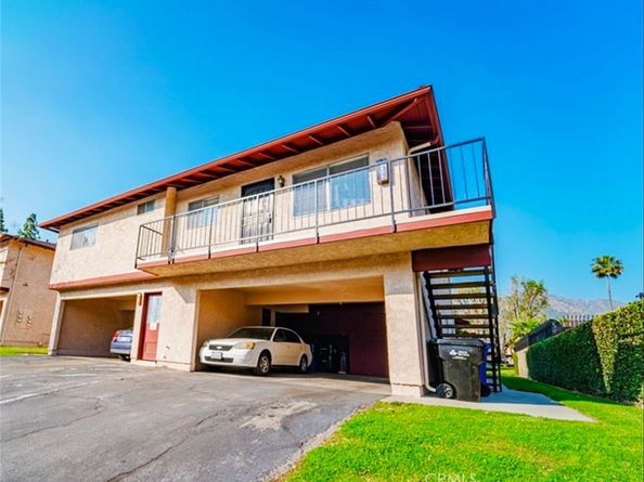 1126 W Calle De La Luna # 4, Azusa CA 91702