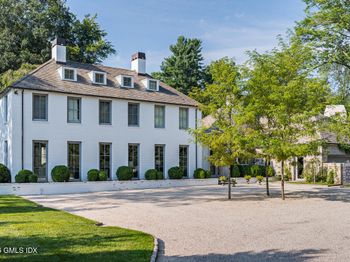 306 Round Hill Road
