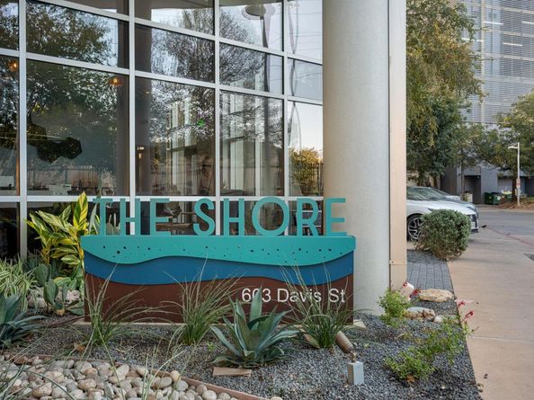 603 Davis ST 1307, Austin TX 78701