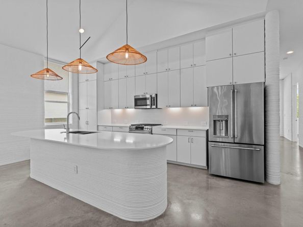 113 Rough Creek RD, Georgetown TX 78628