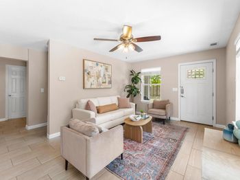 13323 Villa Park Dr Unit B