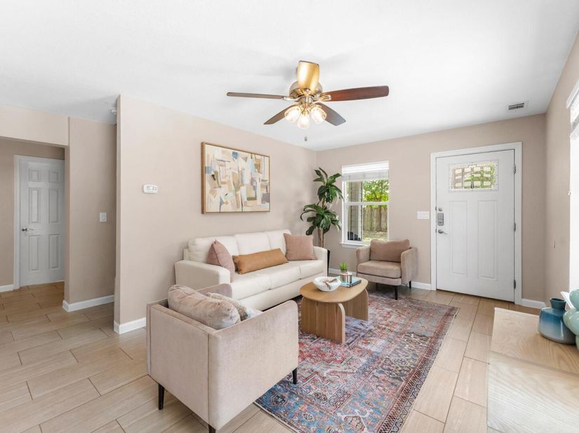 13323 Villa Park Dr Unit B, Austin TX 78729
