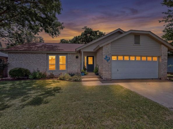 507 Thousand Oaks BLVD, Georgetown TX 78628