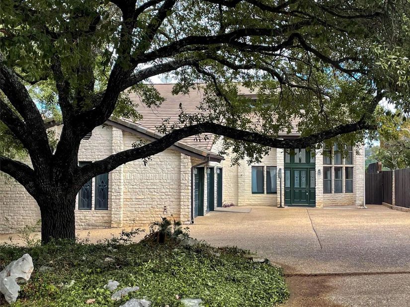 4324 Far West BLVD, Austin TX 78731