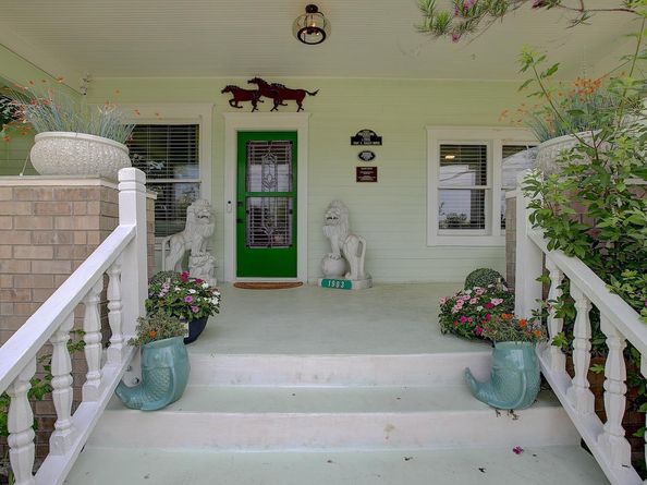 1903 S Austin Ave, Georgetown TX 78626