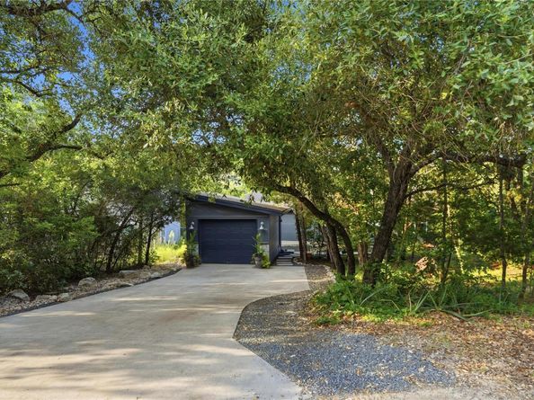 18406 Roundrock RD, Jonestown TX 78645
