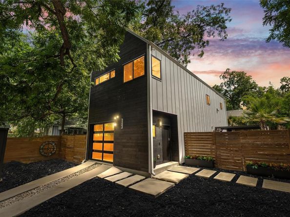 2214 Garden ST 2, Austin TX 78702