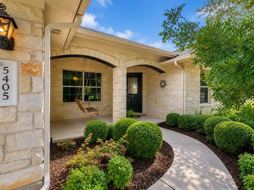 5405 Korth DR, Austin TX 78749