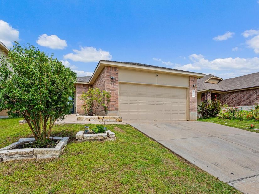 9000 Southwick DR, Austin TX 78724