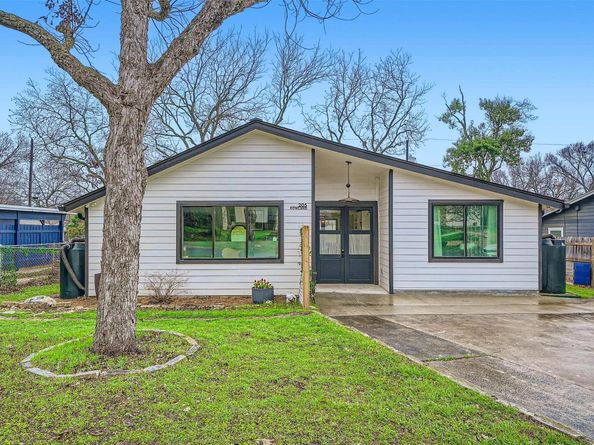 205 Rowland DR, Austin TX 78745